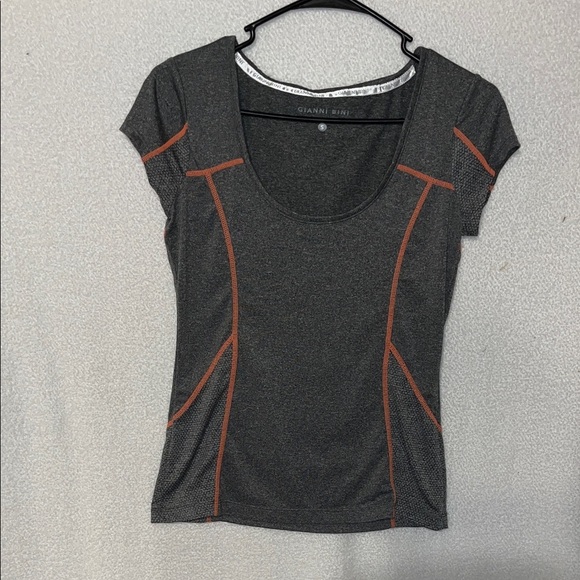 Gianni Bini Tops - Gianni Bini Charcoal and Tangerine Short Sleeve Tee